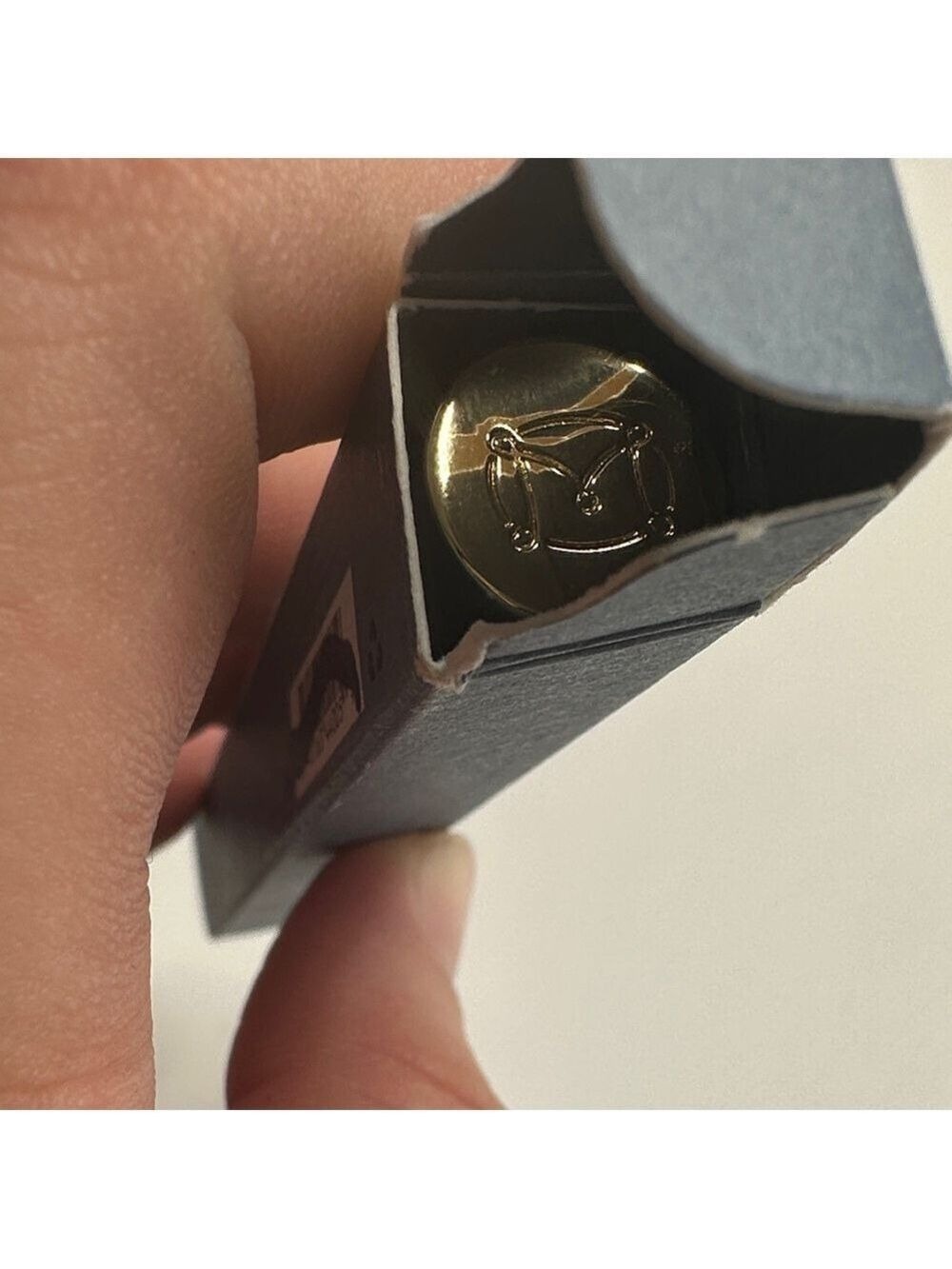 MERIT Brow 1980 Volumizing Pomade - minimalist beauty - Picture 9 of 9
